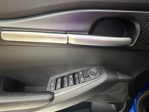 Used 2021 Kia Seltos LX image 24