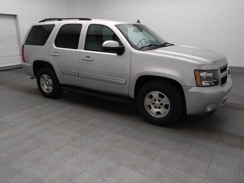 Used 2014 Chevrolet Tahoe LT RWD image 11