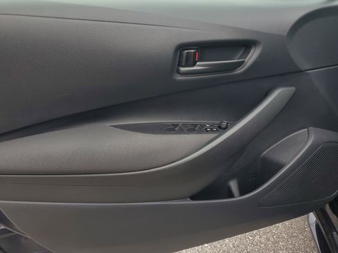 Used 2025 Toyota Corolla LE image 16