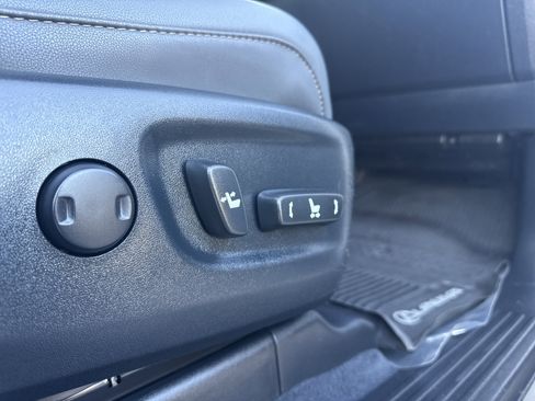 Used 2022 Lexus GX 460 Premium image 38