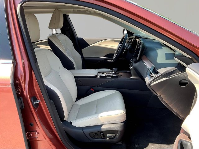 Used 2023 Lexus RX 350 Premium Plus w/ Cold Area Package FWD image 31