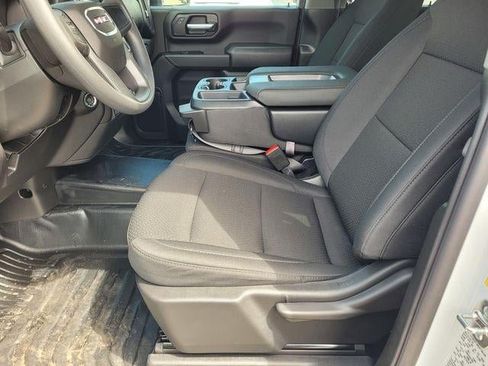 New 2026 GMC Sierra 2500 Pro AWD/4WD image 17