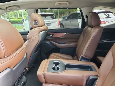 Used 2023 Acura MDX FWD w/ Technology Package image 12