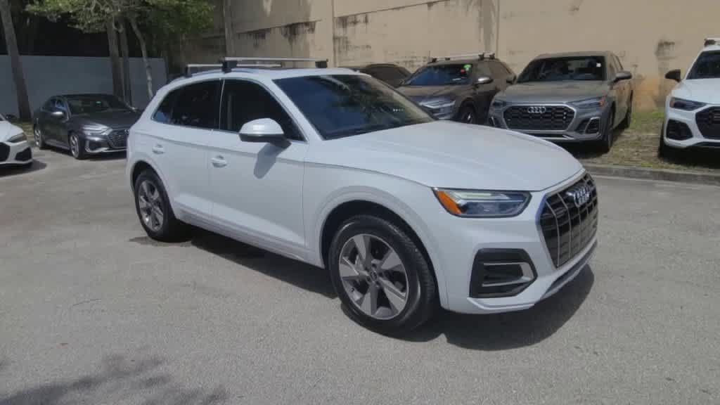 Certified 2023 Audi Q5 2.0T Premium w/ Convenience Package AWD/4WD image 2