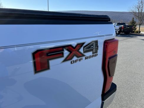 Used 2021 Ford F250 Lariat w/ Lariat Value Package image 12