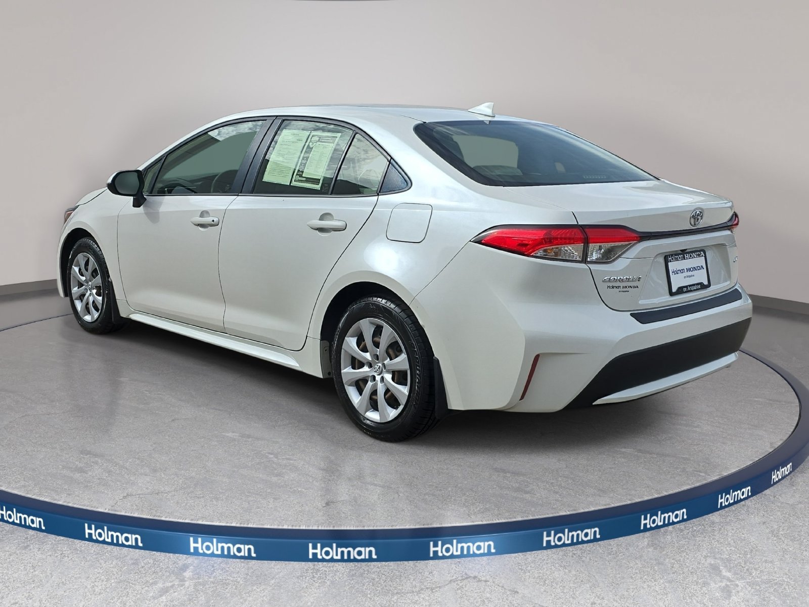 Used 2021 Toyota Corolla LE FWD image 8