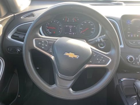 Used 2024 Chevrolet Malibu LT image 8