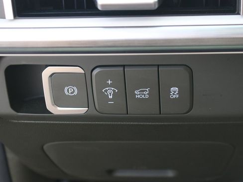 Used 2024 Hyundai Santa Fe Calligraphy AWD/4WD image 32