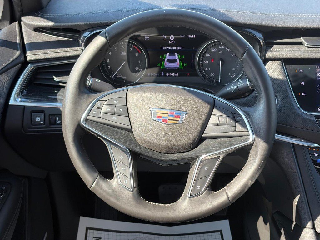 Used 2020 Cadillac XT5 Premium Luxury AWD/4WD image 14