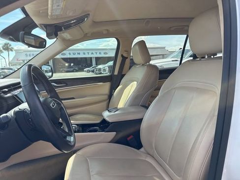 Used 2021 Jeep Grand Cherokee L Limited RWD image 9