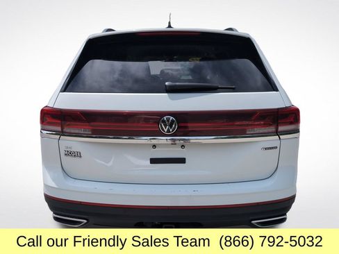 Used 2025 Volkswagen Atlas SE AWD/4WD image 5