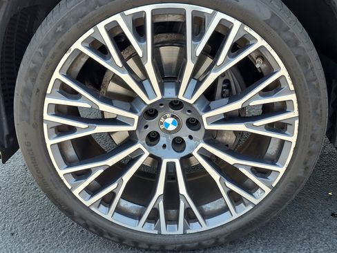 Used 2024 BMW X5 sDrive40i w/ Parking Assistance Package RWD image 13