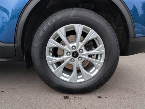Certified 2023 Ford Escape Active AWD/4WD image 11