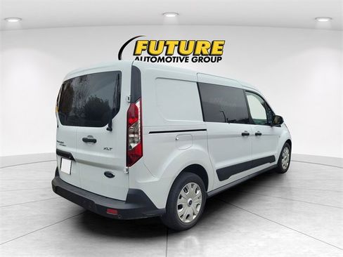Certified 2020 Ford Transit Connect XLT image 3