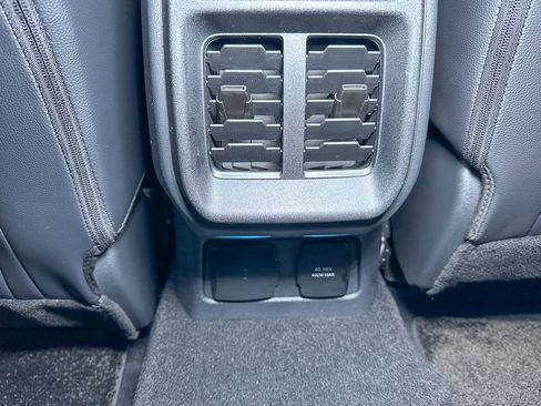 New 2025 Ford Bronco Outer Banks w/ Sasquatch Package AWD/4WD image 23