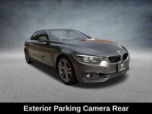 Used 2018 BMW 430i Convertible image 10