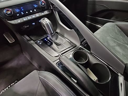 Used 2022 Hyundai Elantra N image 21