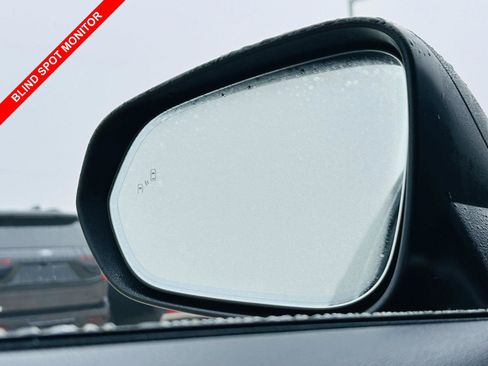 Used 2019 Lexus RX 450h AWD image 9