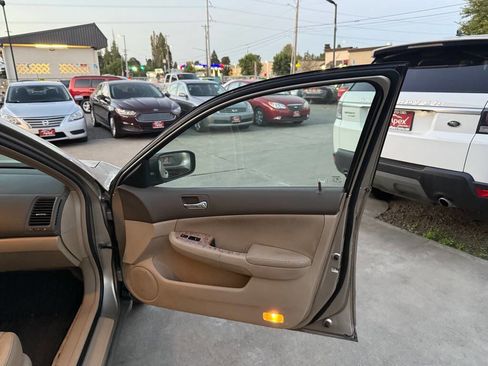 Used 2003 Honda Accord EX image 14
