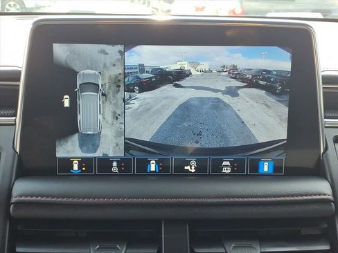 Used 2021 Chevrolet Tahoe RST w/ Luxury Package image 11