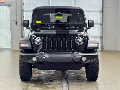 Used 2022 Jeep Wrangler Unlimited Sport AWD/4WD image 2