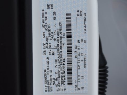 New 2025 Ford F150 Lariat w/ Equipment Group 502A High image 26