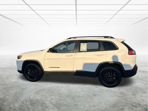 Used 2023 Jeep Cherokee Altitude Lux image 7