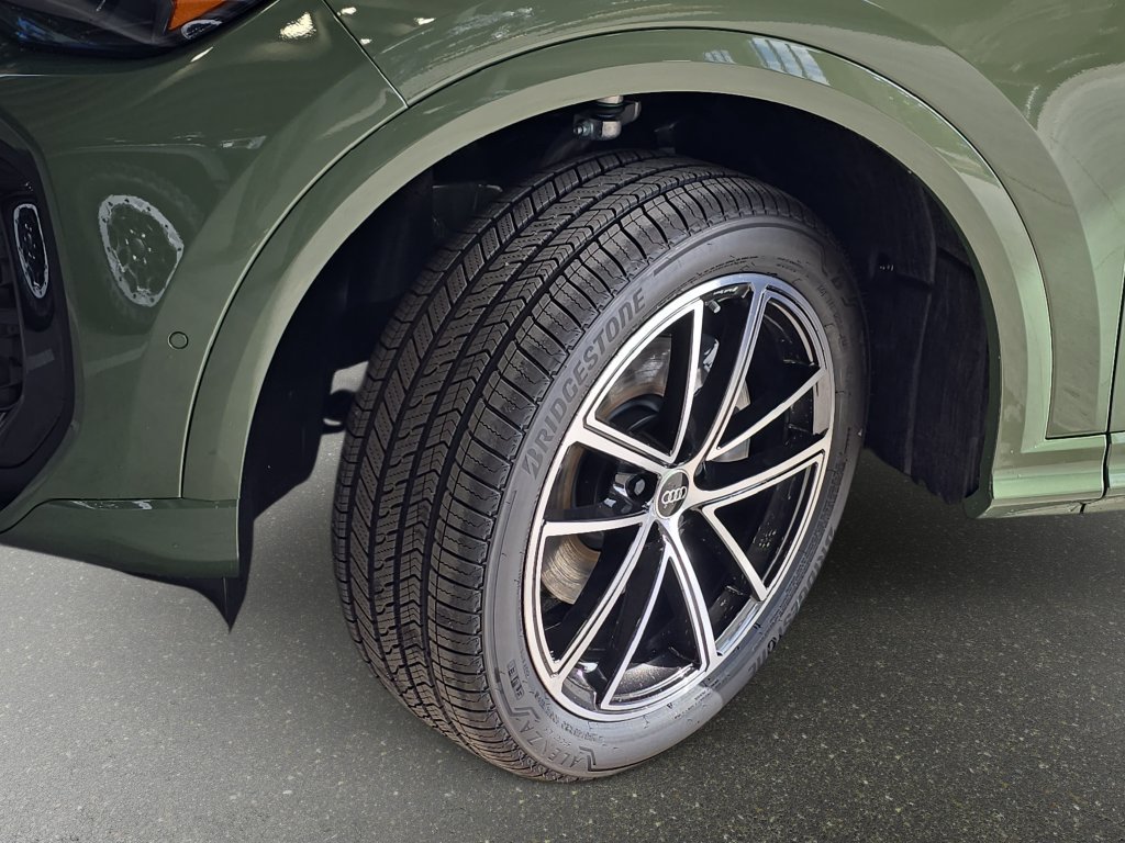 New 2026 Audi Q5 Premium Plus AWD/4WD image 30