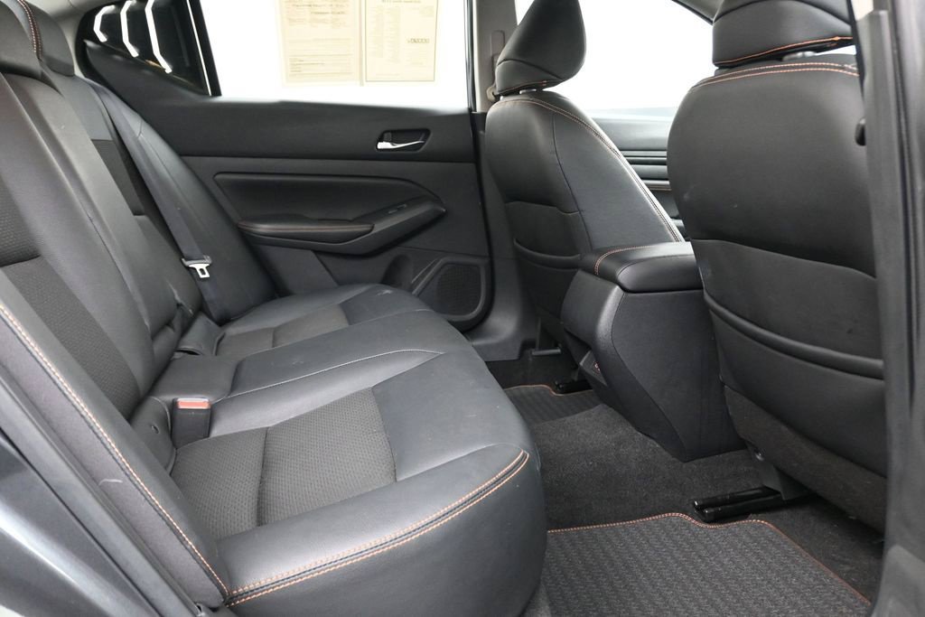 Used 2020 Nissan Altima 2.5 SR w/ Premium Package AWD/4WD image 16