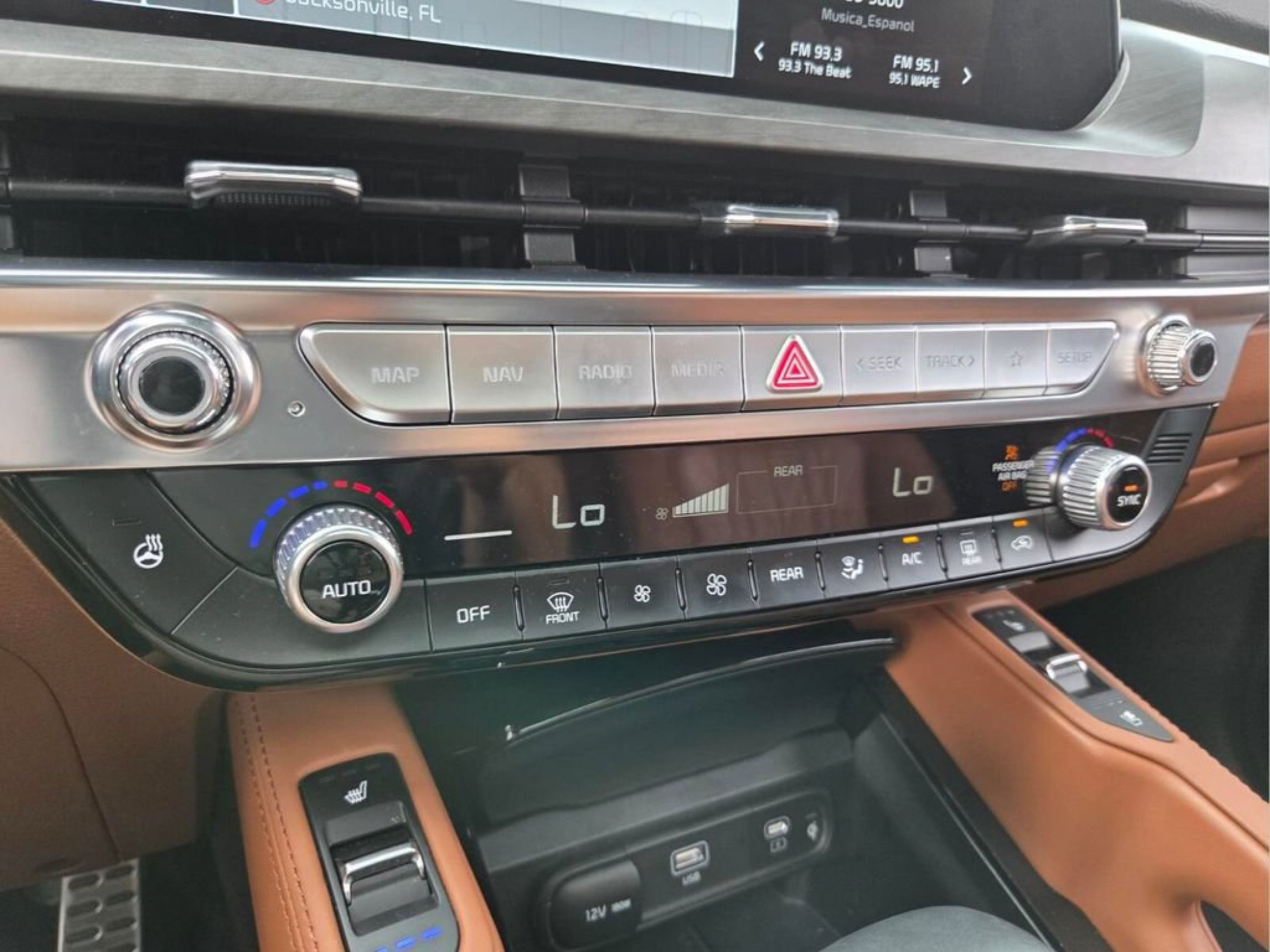 Used 2025 Kia Telluride SX Prestige X-Line AWD/4WD image 23