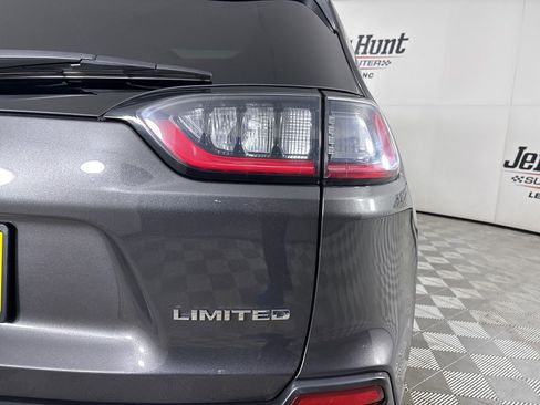 Used 2022 Jeep Cherokee Limited image 34