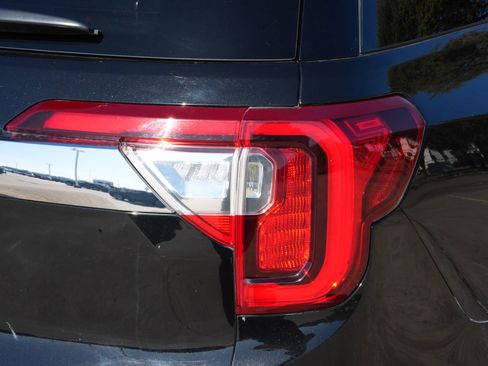 Used 2023 GMC Acadia Denali FWD image 23
