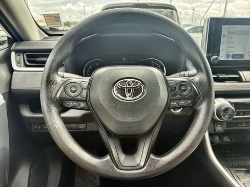 Used 2025 Toyota RAV4 XLE w/ Convenience Package AWD/4WD image 14
