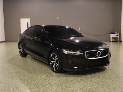 Used 2020 Volvo S60 T5 Momentum