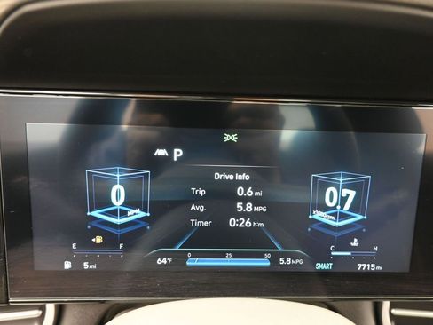 Used 2023 Hyundai Elantra SEL w/ Convenience Package image 31