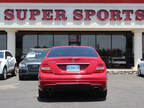 Used 2014 Mercedes-Benz C 300 4MATIC Sedan image 5