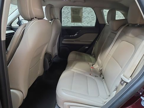 Used 2020 Lincoln Corsair FWD w/ Premium Package image 15