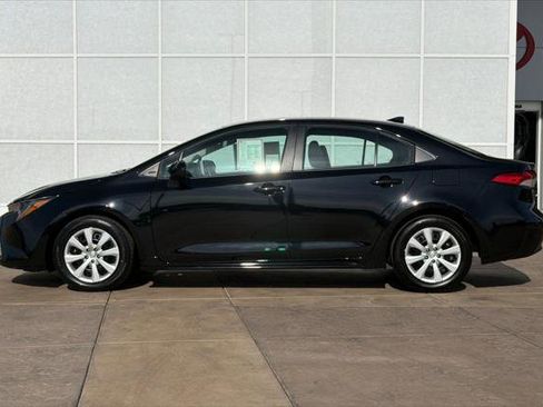 Certified 2025 Toyota Corolla LE image 8