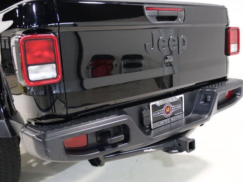 Used 2024 Jeep Gladiator Sport AWD/4WD image 51