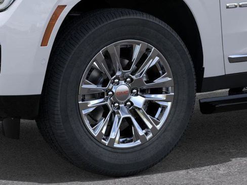 New 2026 GMC Yukon XL Denali w/ Sun & Power Step Package image 9