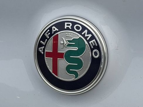 Used 2024 Alfa Romeo Giulia Ti w/ Active Assist Plus Package RWD image 30