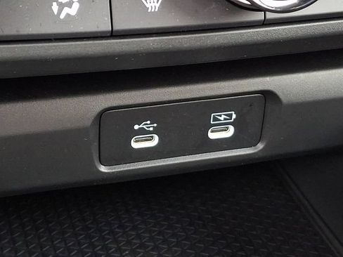 Certified 2025 Honda Accord SE image 25