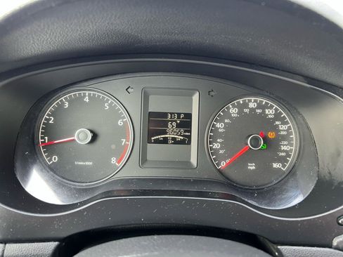 Used 2014 Volkswagen Jetta S image 18