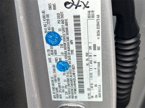 Used 2020 Ford Escape SEL image 30