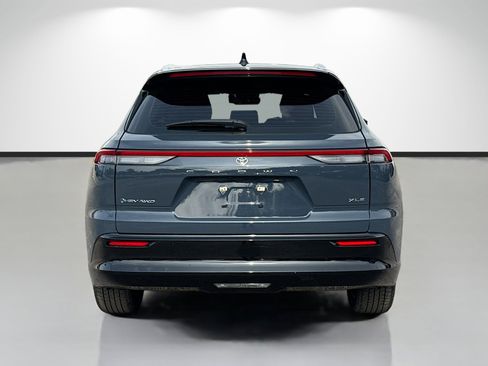 Used 2025 Toyota Crown Signia AWD/4WD image 4