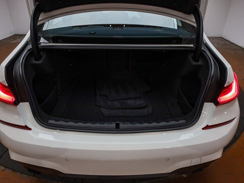 Used 2022 BMW 330i Sedan w/ M Sport Package image 28