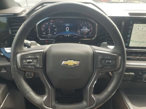 Used 2025 Chevrolet Silverado 1500 High Country w/ Technology Package AWD/4WD image 25