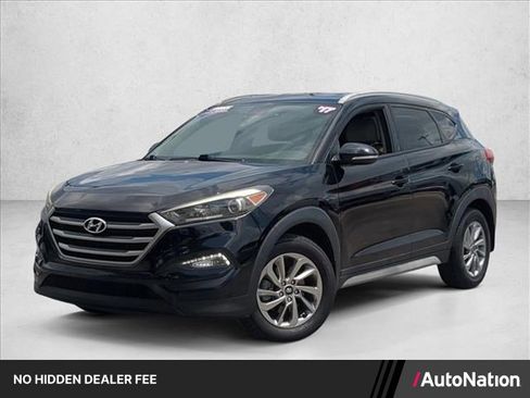 Used 2017 Hyundai Tucson SE Plus FWD image 1