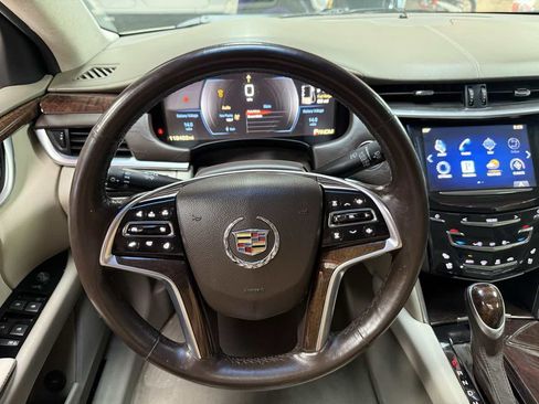 Used 2013 Cadillac XTS Platinum w/ Driver Assist Package FWD image 10
