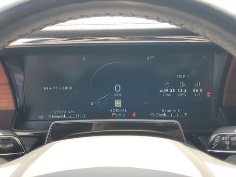 Certified 2023 Lincoln Navigator Reserve AWD/4WD image 15
